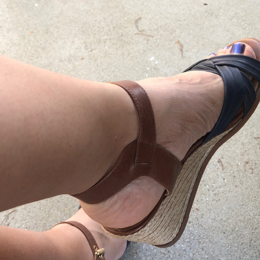 Leather and man made materials wedged sandals